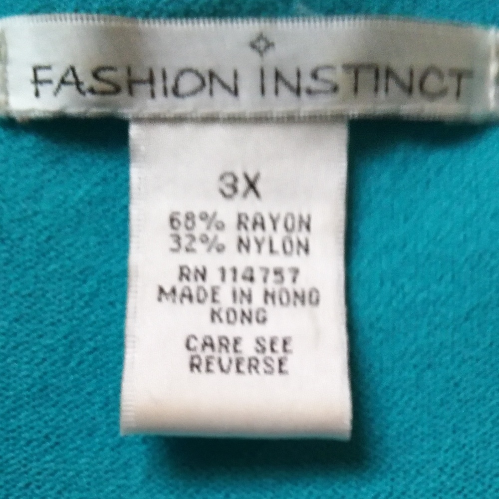 Lightweight Knit Top - Picture 4 of 5